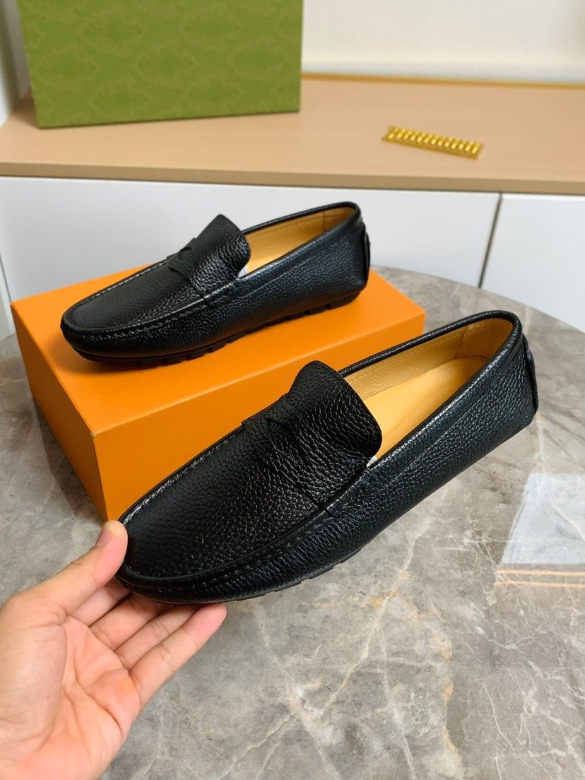 Louis Vuitton Textured Moc-Toe Loafers — model
