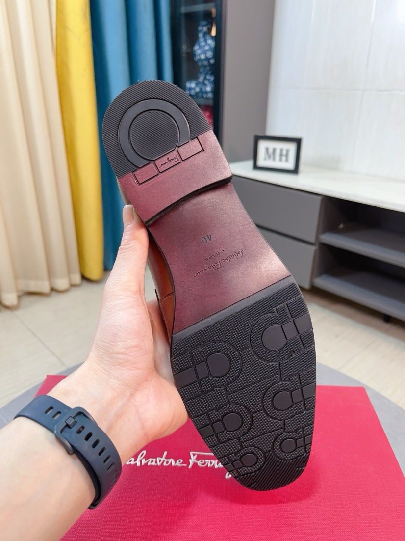 Salvatore Ferragamo Glossy Metal Ornament Loafers — detail