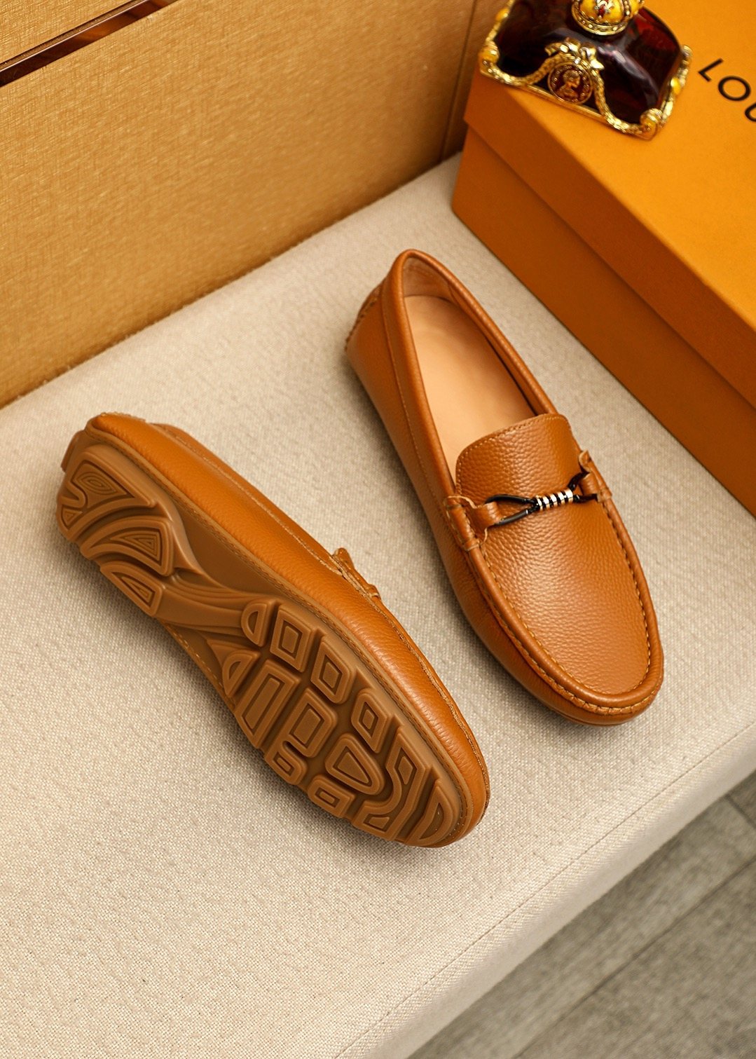 Louis Vuitton Pebble-Grain Bit Loafers — front